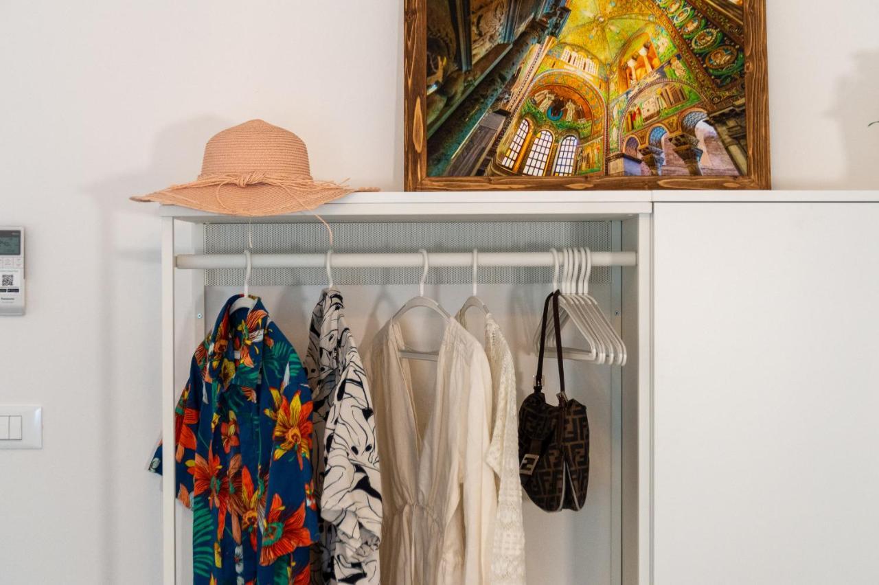 Ca Glera - Vintage Design Apartment Revine Lago Bagian luar foto