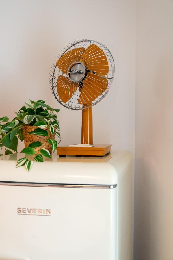 Ca Glera - Vintage Design Apartment Revine Lago Bagian luar foto
