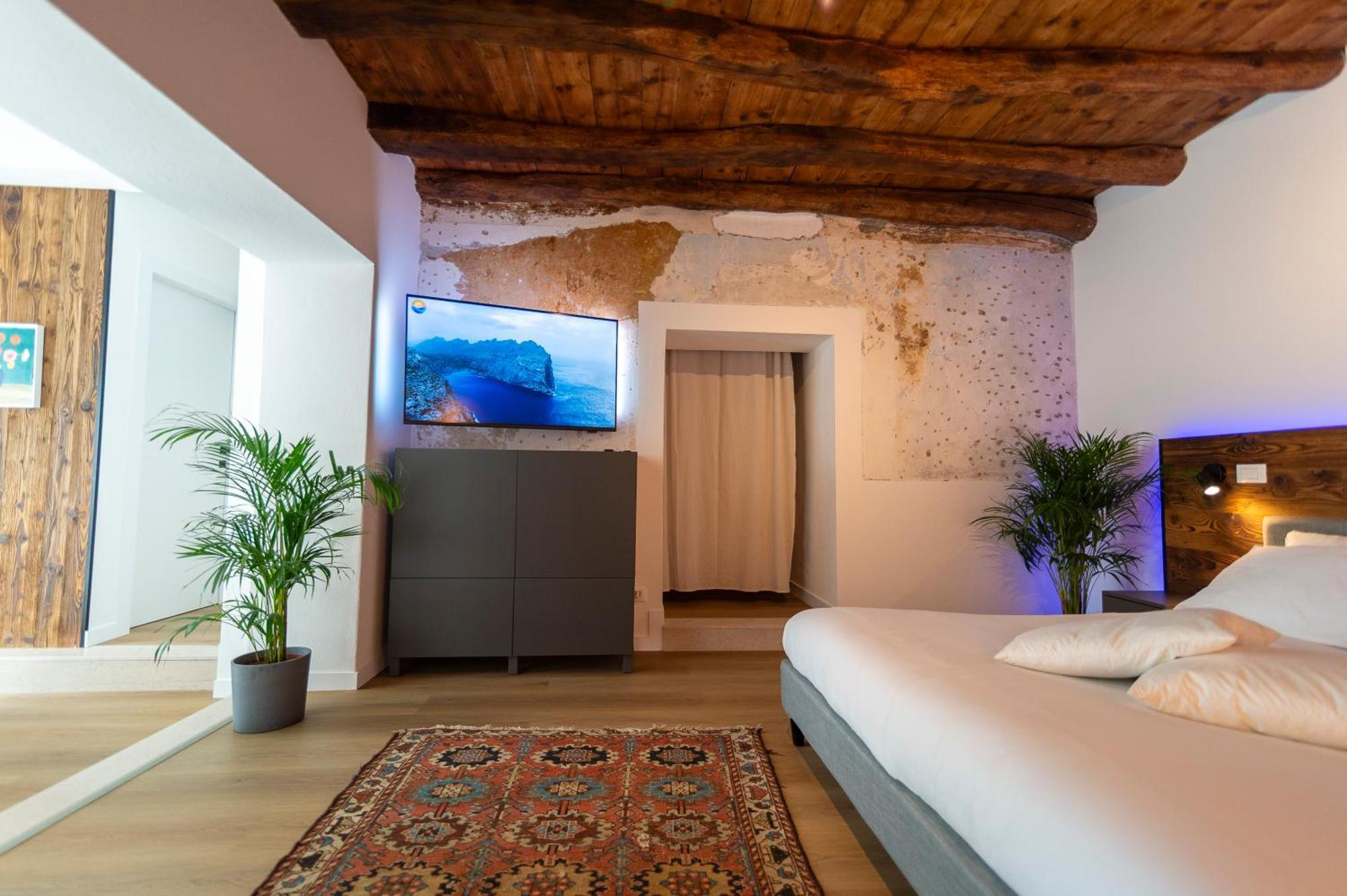 Ca Glera - Vintage Design Apartment Revine Lago Bagian luar foto