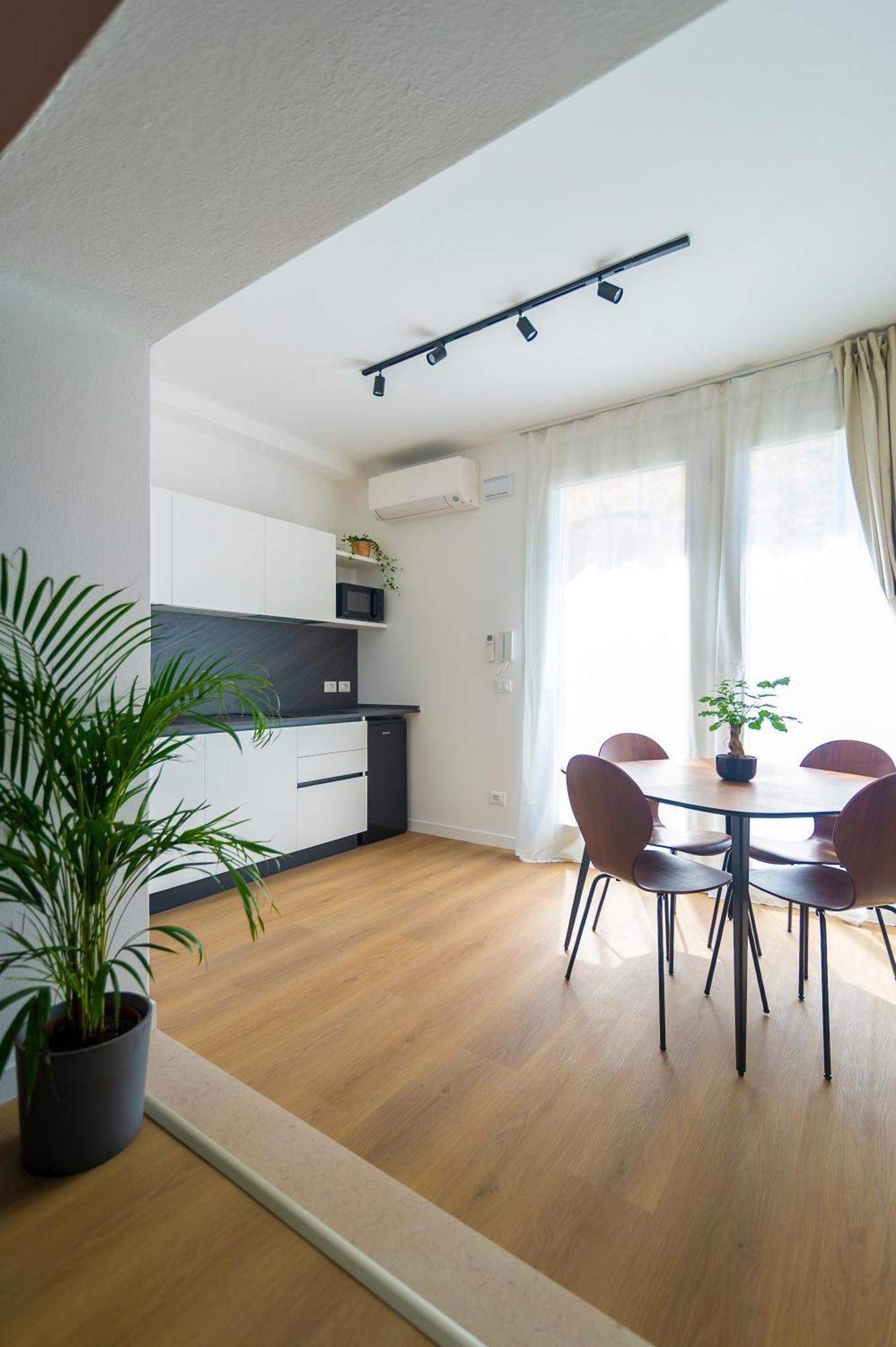 Ca Glera - Vintage Design Apartment Revine Lago Bagian luar foto